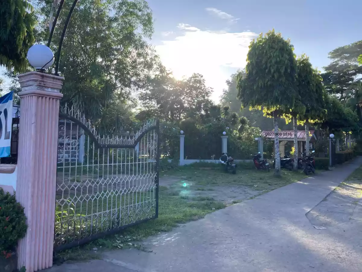 Commercial Lot For Lease Along Dumaguete City National Highway - photo 2