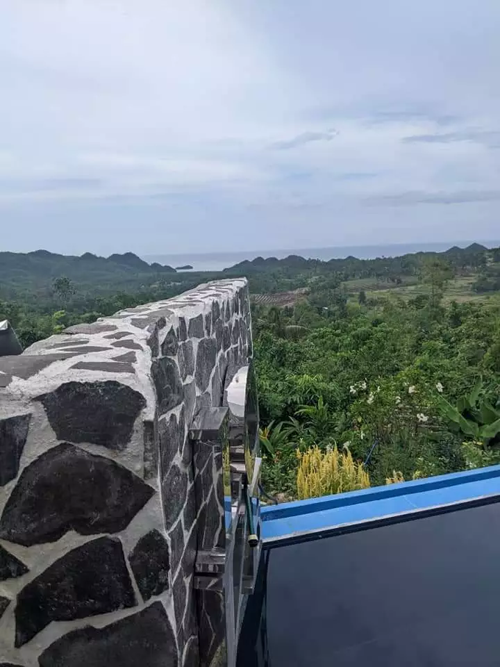 Perfect RETIREMENT HOME with spectacular mountain & ocean view! — Retirement House in Sipalay, Negros Occidental, Philippines — Photo 4