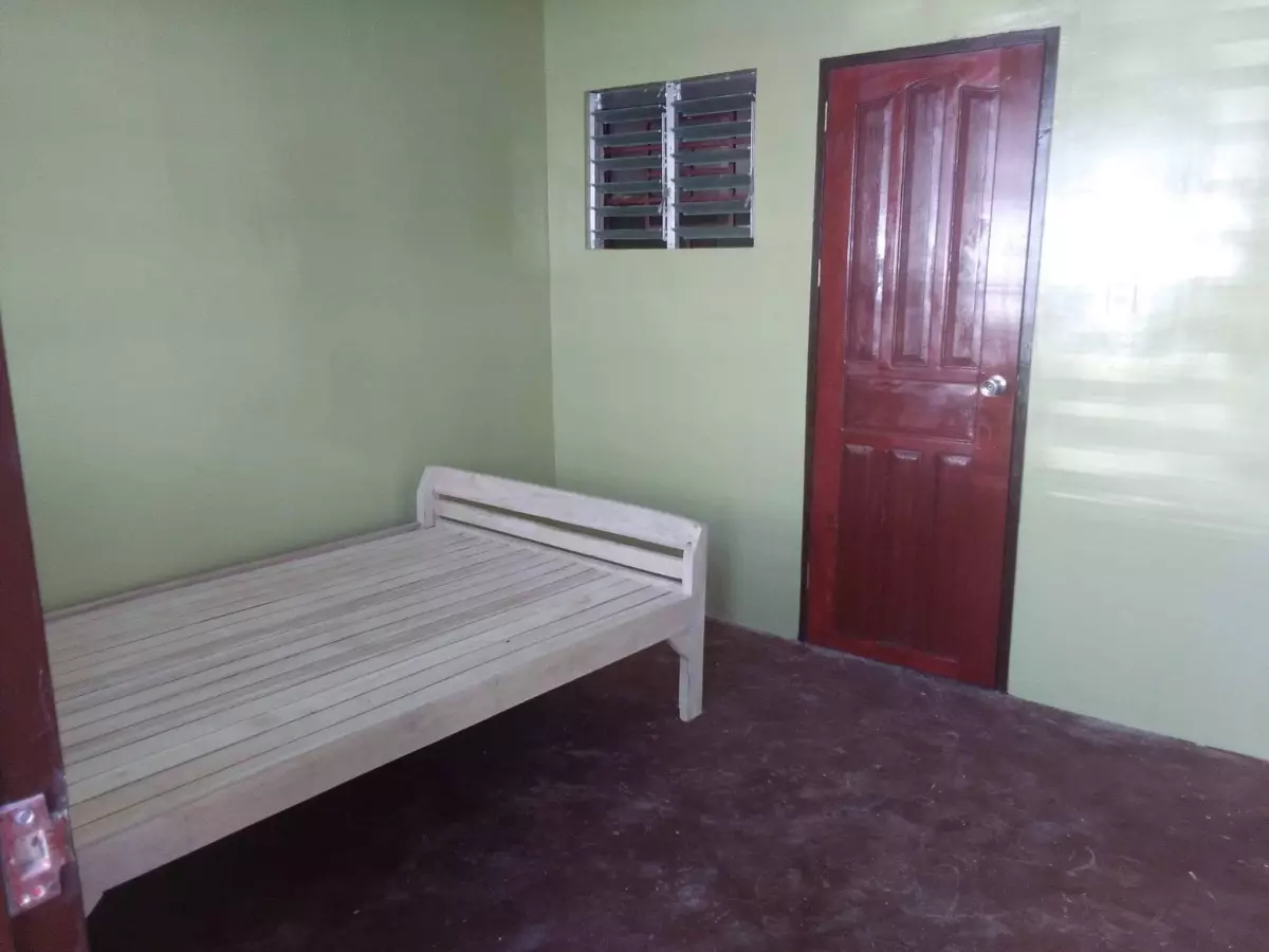 200sqm lot with 5 studio type rooms for sale - photo 4