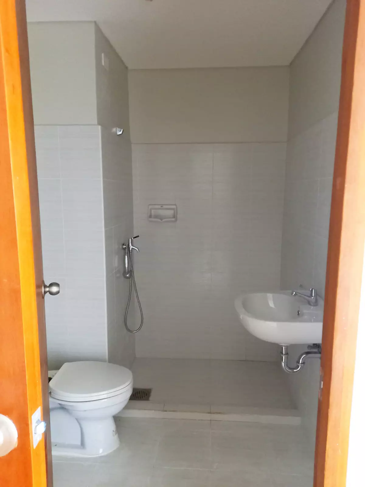 RFO: Studio Unit with Parking 800,000.00 — Studio in Salinas Drive Extension, Cebu City, Philippines — Photo 5