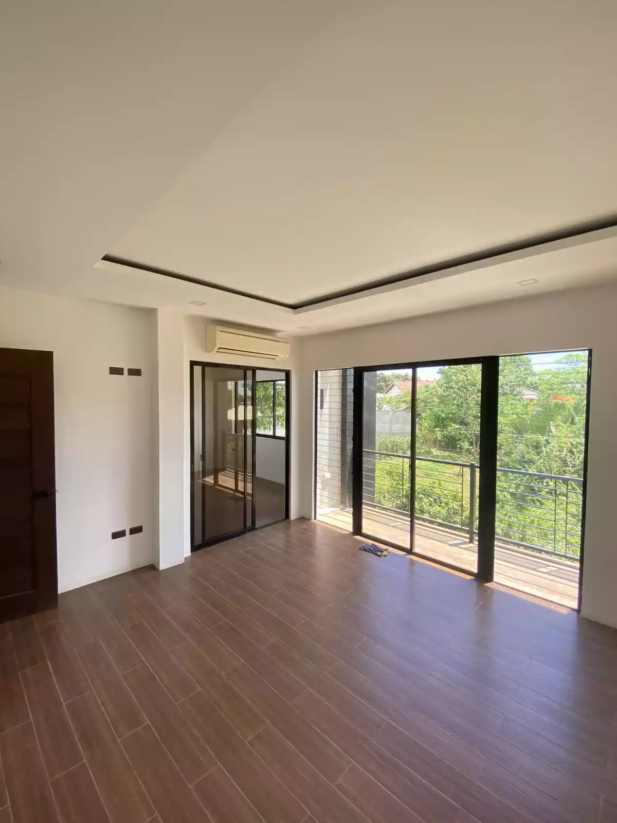 3 STOREY HOUSE AND LOT — House and Lot in Cebu City, Cebu, Philippines — Photo 3