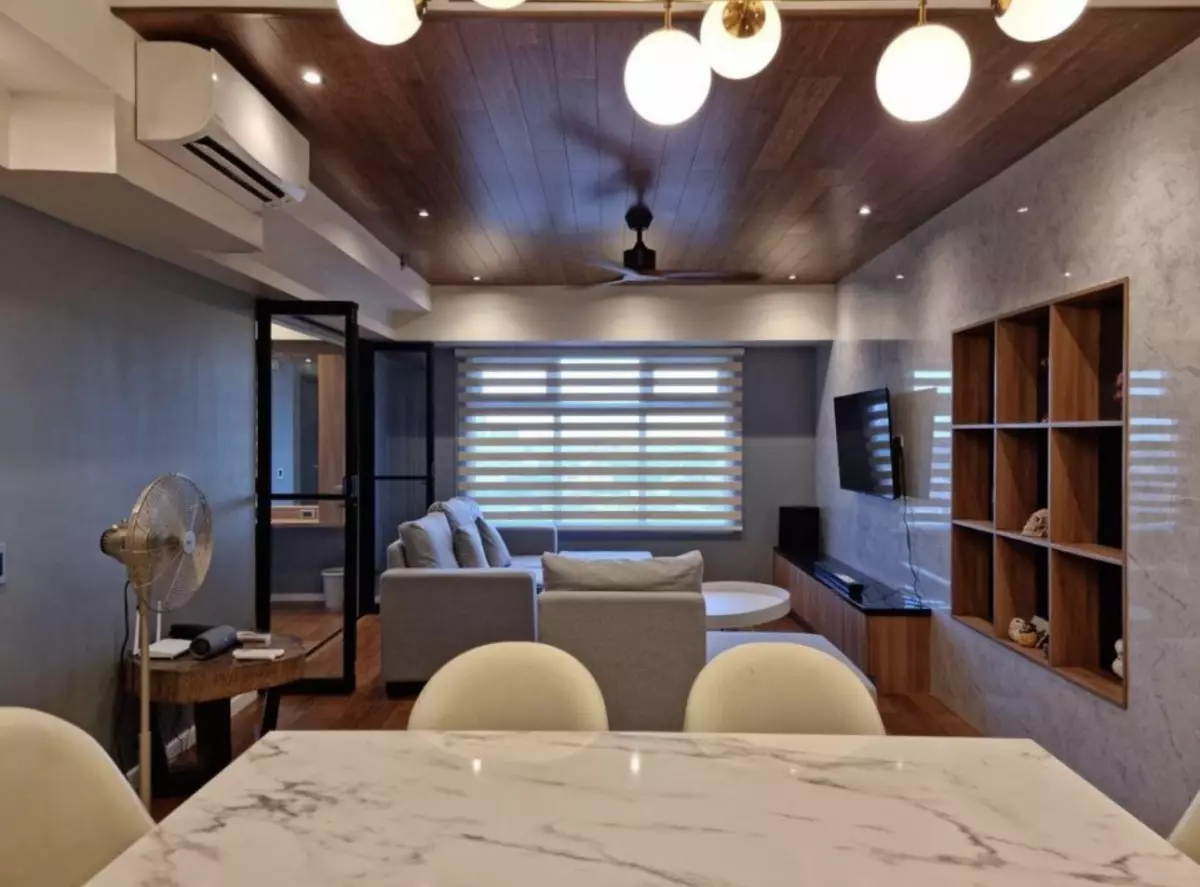 For Sale 2Br Unit with Parking near Ayala — 2 Bedrooms in Leyte Loop, Cebu City, Central Visayas — Photo 3
