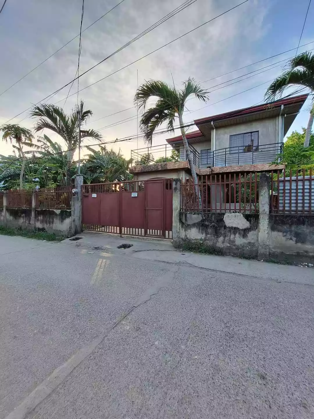 2-Storey House For Rent - photo 2