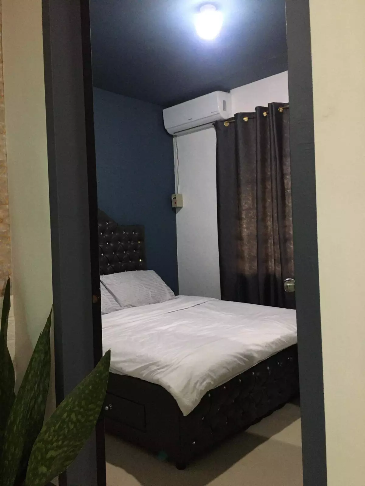 Beautiful 3 Bedroom House at Windsor Heights for Assume - photo 4