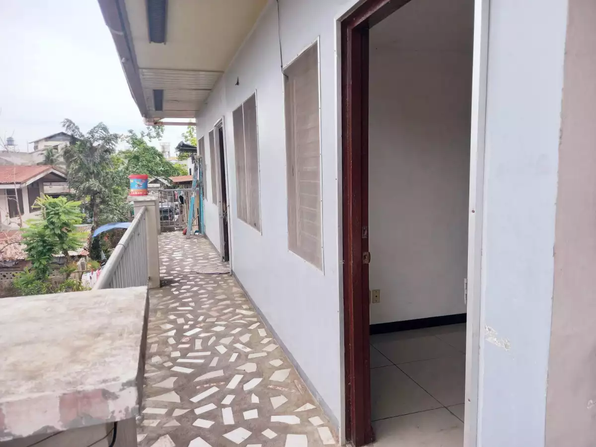 Residential Lot with Income Generating Apartment — House and Lot in Natalio B. Bacalso Avenue, Talisay City, Cebu — Photo 4