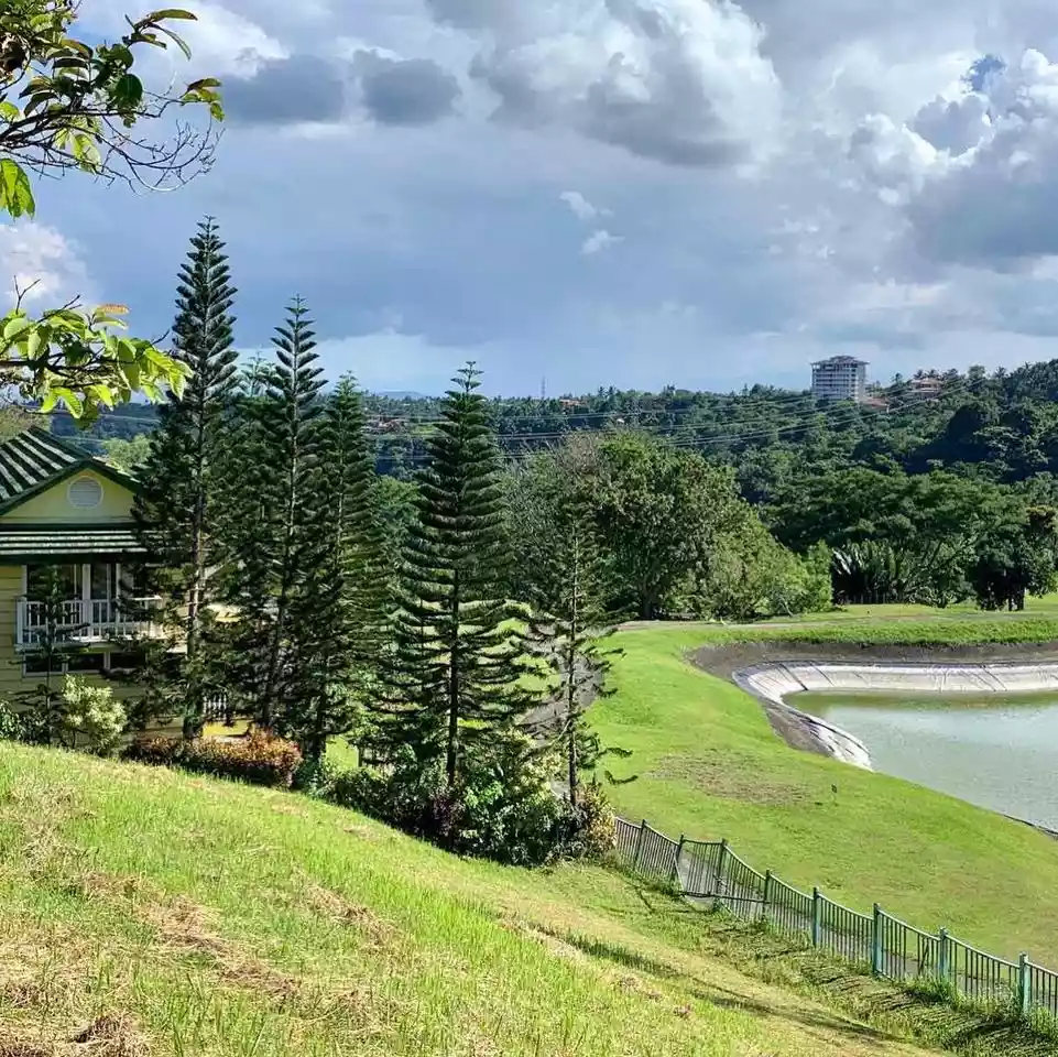 RESIDENTIAL LOT FOR SALE IN CANYON WOOD, TAGAYTAY — Residential Lot in Lemery, Batangas, Philippines — Photo 6