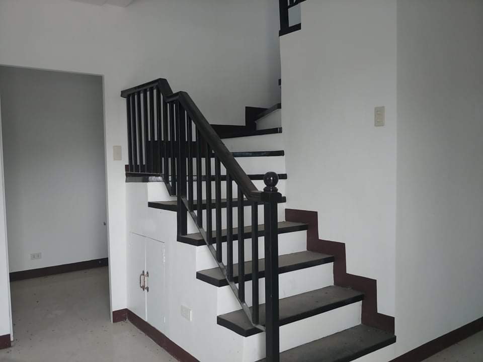 RFO house and lot at Tierra Eusebio - photo 4