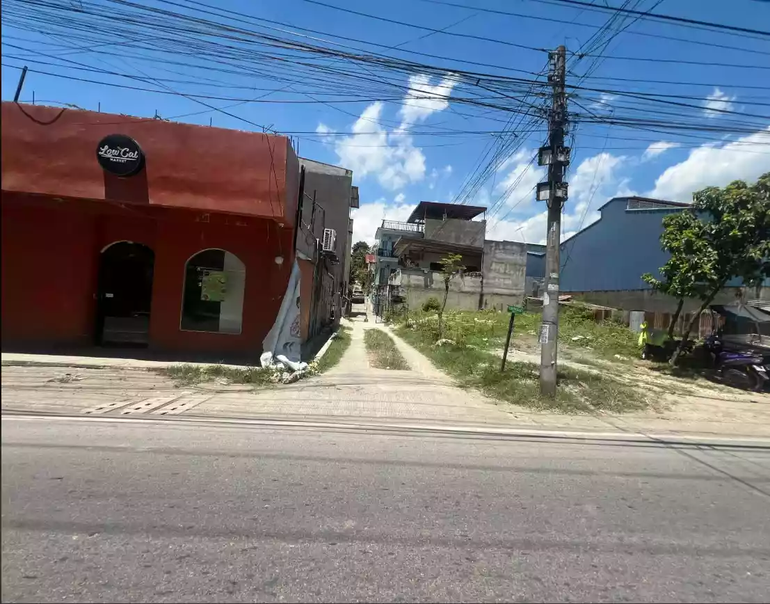 120 sqm Commercial/Residential Lot in Talisay City, Cebu — Commercial Lot in Talisay, Cebu, Philippines — Photo 4