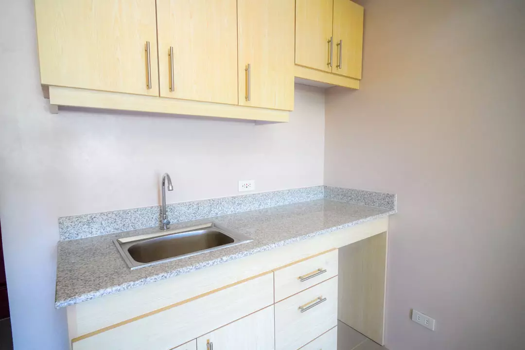1BR Corinthians for SALE Guadalupe Cebu City — 1 Bedroom in Andres Abellana Street, Cebu City, Central Visayas — Photo 5