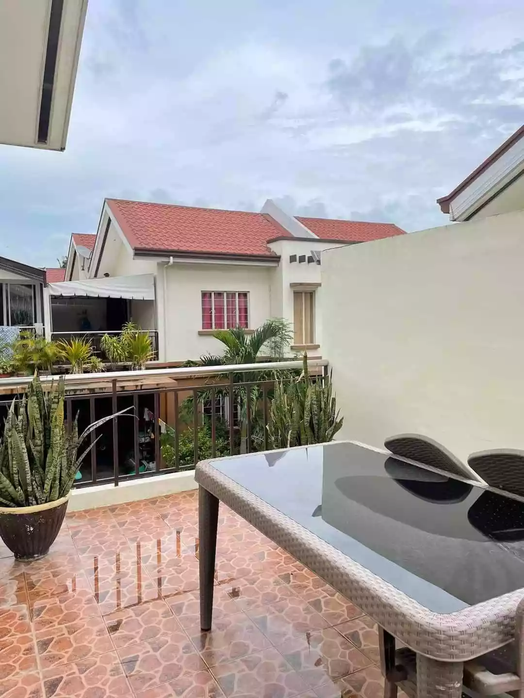 Open photo 16 of 20 — Elegant House & Lot in Talisay City