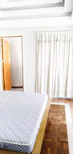 Open photo 26 of 35 — House and lot with Dormitory/boardinghouse
