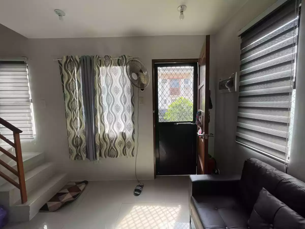 House and Lot For Sale — Townhouse in City of Naga, Cebu, Philippines — Photo 2