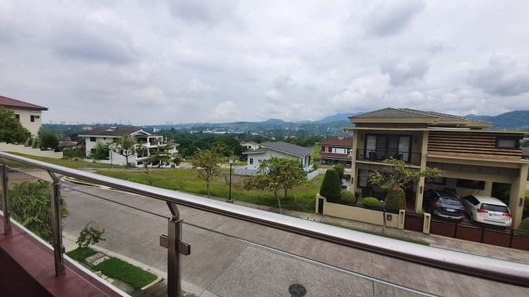 Open photo 13 of 20 — HOUSE & LOT FOR SALE‼ï¸