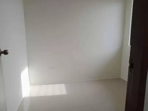 FOR RENT: TOWNHOUSE UNIT AT CASAMIRA SOUTH — Townhouse in City of Naga, Cebu, Philippines — Photo 6