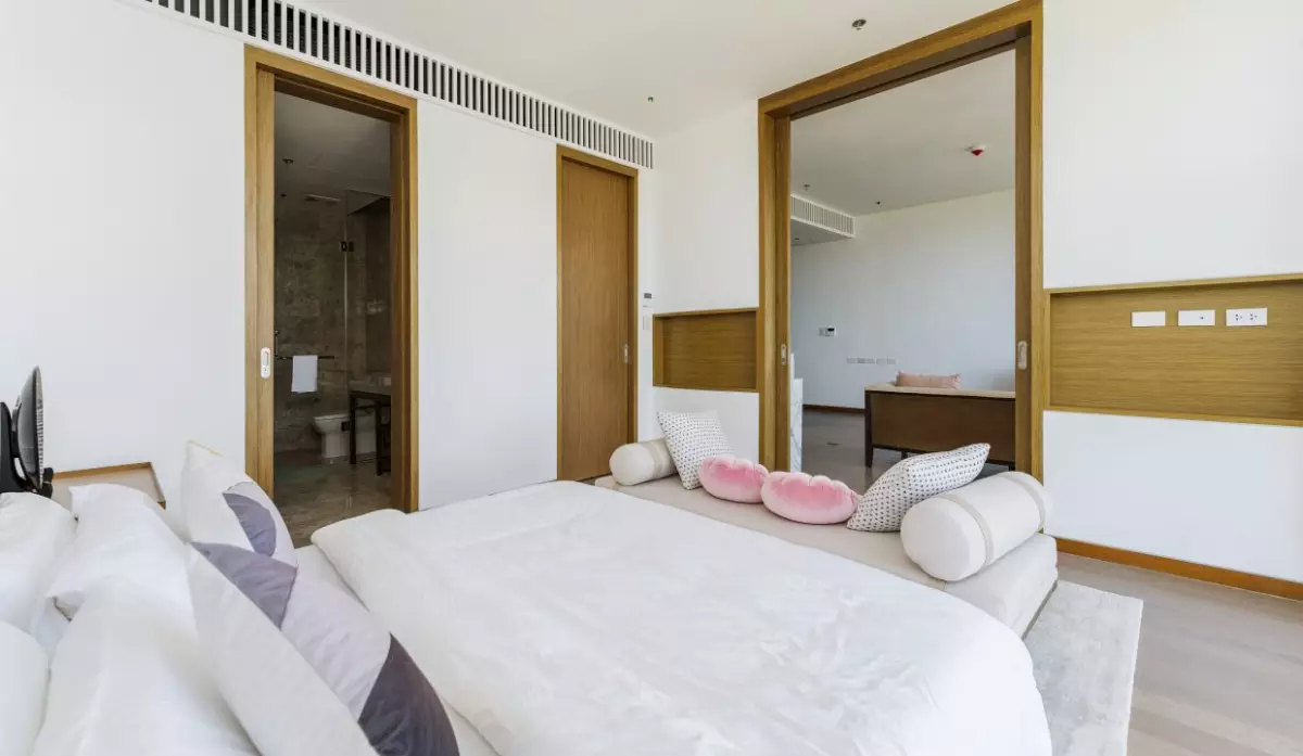 Open photo 15 of 21 — For Sale Condo in The Residences at Sheraton Mactan, Punta Engano