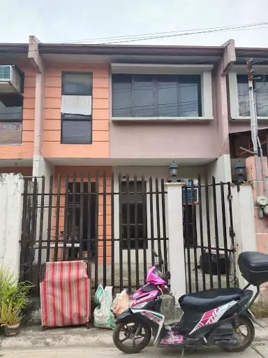 Very sacrifice sale house & lot - photo 2