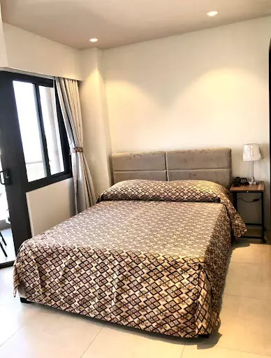 Open photo 15 of 31 — Tambuli studio unit