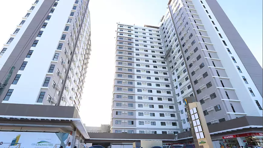 CASA MIRA TOWERS, LABANGON