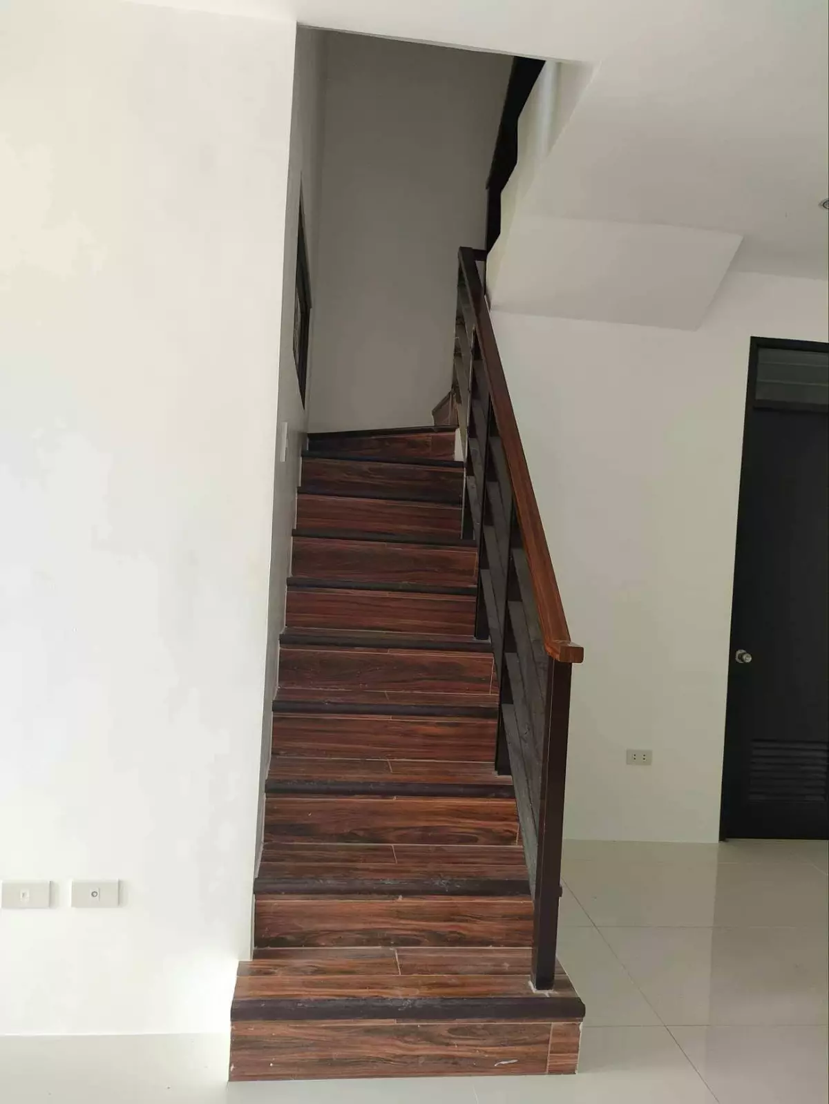 Emerald Townhouse - Minglanilla Highlands Phase 1 — House and Lot in Abuno, Minglanilla, Cebu — Photo 5