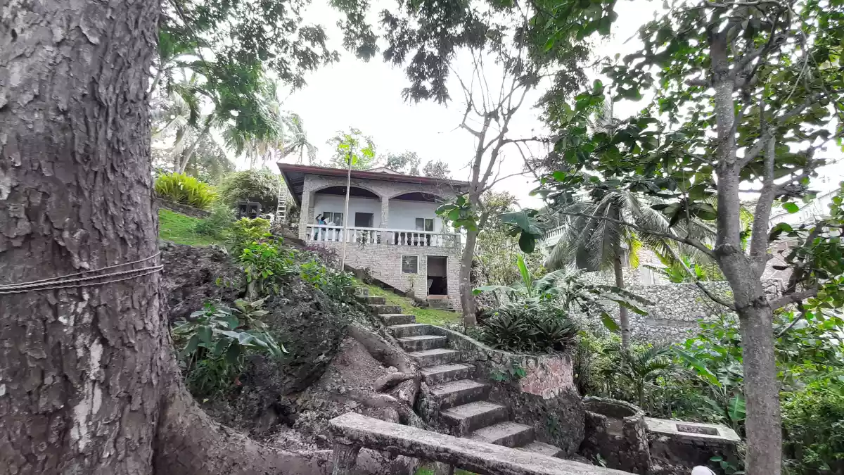 For Sale Vacation House and Lot in North-Borbon Cebu — House and Lot in Cebu, Philippines — Photo 5