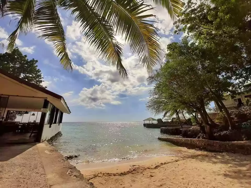 Beach Resort in Tabuelan for sale 