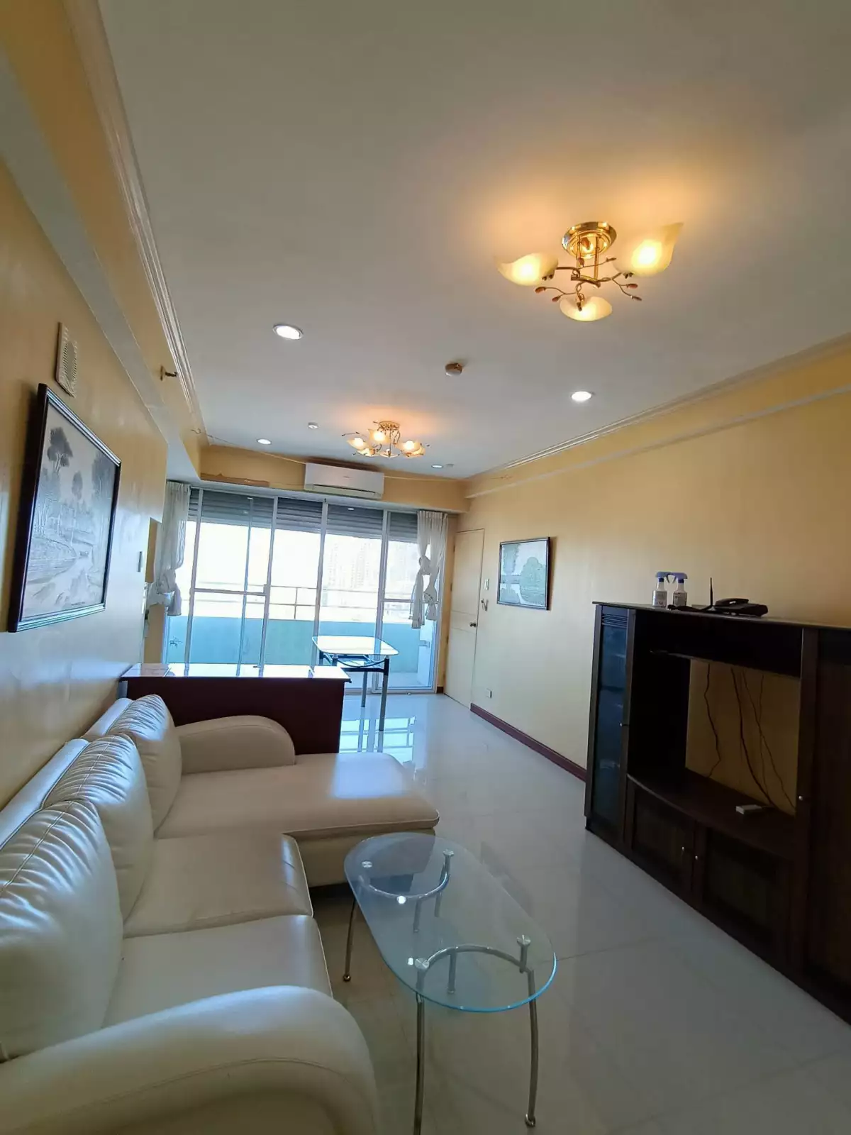 Open photo 14 of 16 — Rush Sale! 2 Bedroom Semi-Furnished Condo Unit in Cebu City!