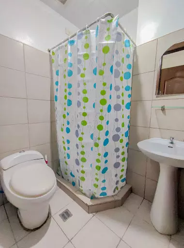 FOR LEASE | 1BR SEMI-FURNISHED UNIT at Ridgewood Towers — 1 Bedroom in Carlos P. Garcia Avenue, Taguig, Metro Manila — Photo 6