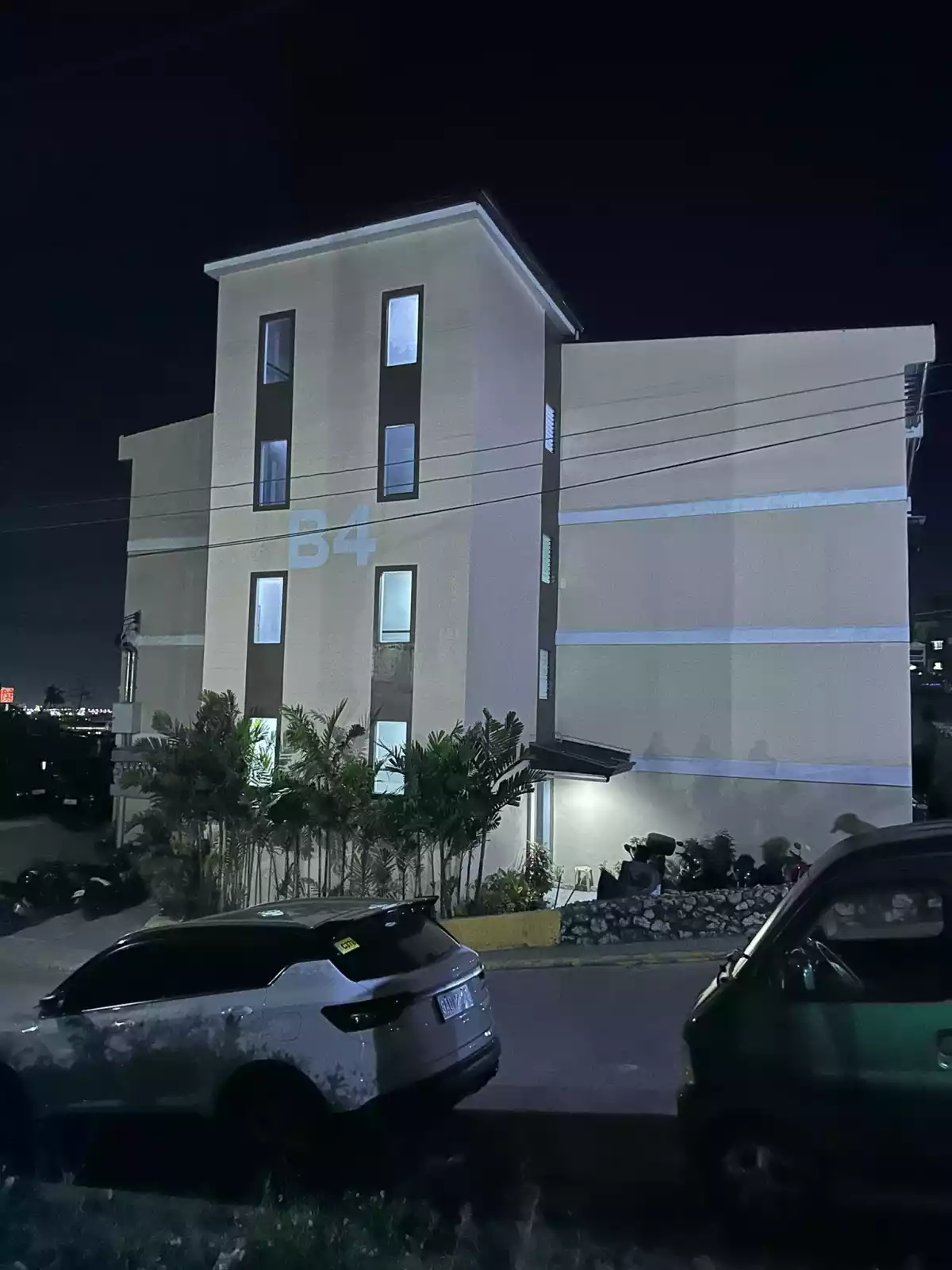 2 BEDROOM UNIT CONDOMINIUM FOR RENT - photo 3