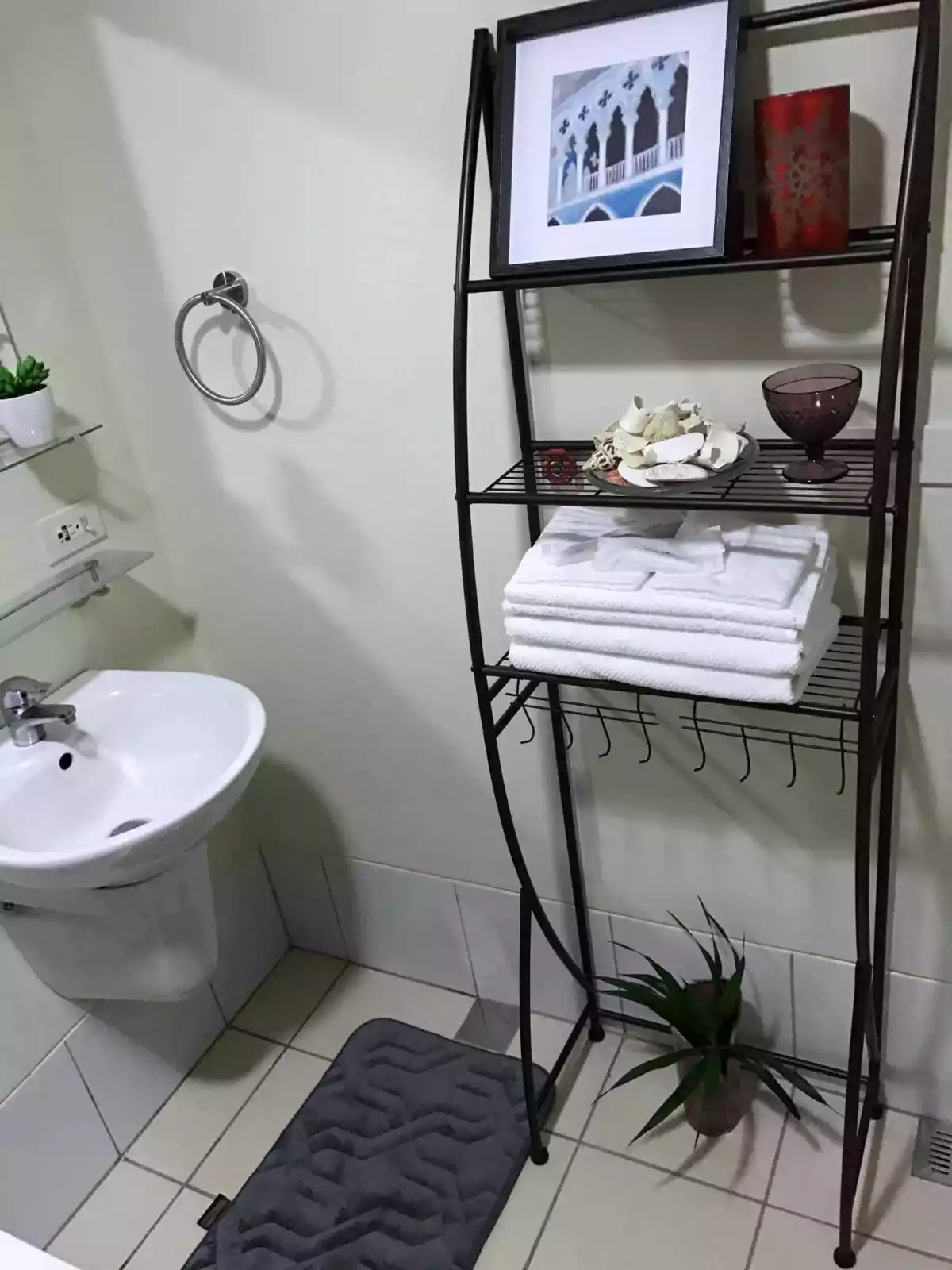 2 Studio Units For Sale at Horizons 101 - photo 4