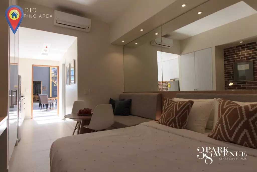 For Assume Studion Unit in 38 Park - Movein Ready - photo 3