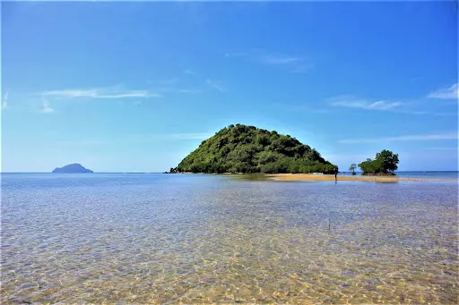 Island for sale 1.5 Hectares Balabugan Isaland in Palawan — Island in Philippines — Photo 4