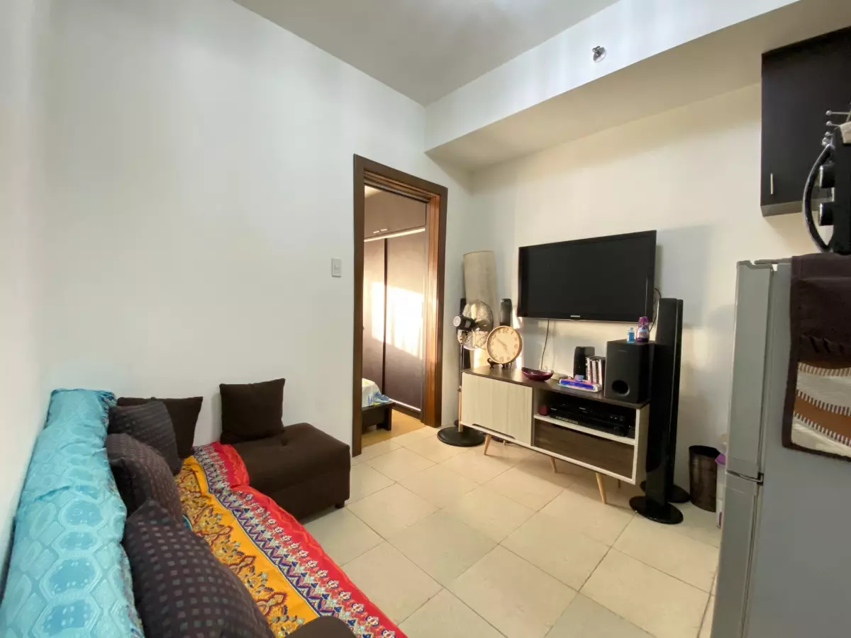 1BR CONDO UNIT FOR SALE at Ridgewood Towers — 1 Bedroom in Carlos P. Garcia Avenue, Taguig, Metro Manila — Photo 3
