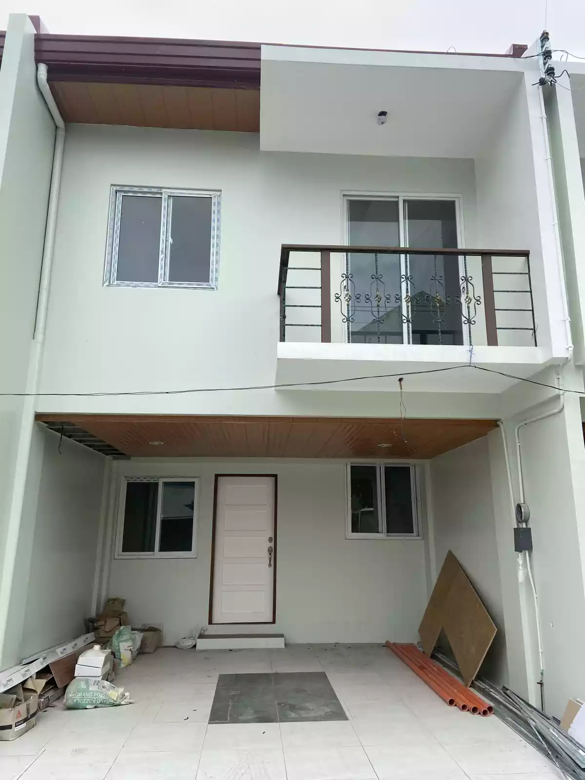 BRANDNEW TH in BANAWA