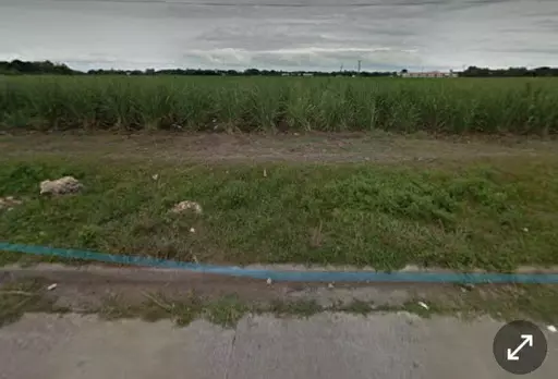 Prime lot within Sancarlos City, Negros Occidental - photo 3