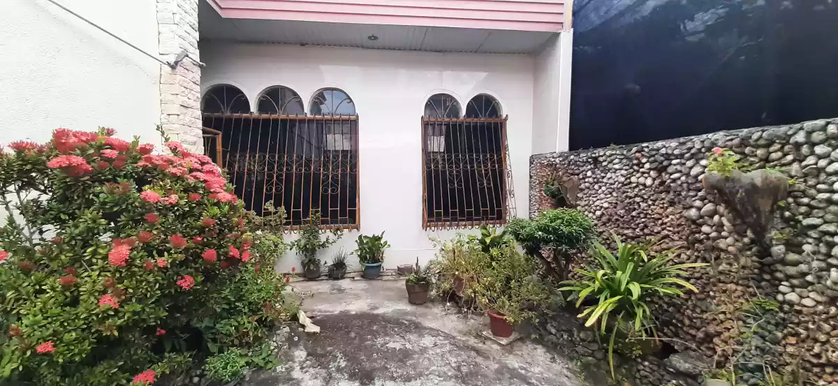 HOUSE AND LOT FOR SALE IN ILIGAN CITY NEAR ILIGAN SANITARIUM HOSPITAL AND HIGHWAY 30 — House and Lot in Iligan City, Lanao del Norte, Philippines — Photo 6