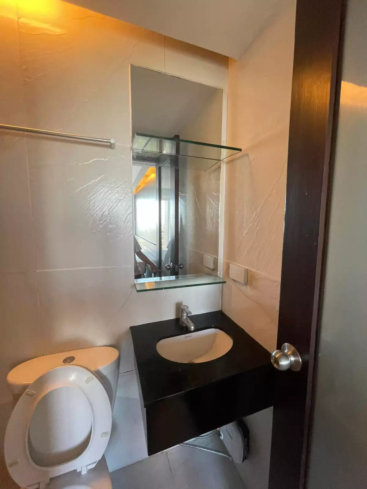 Studio Condo Unit For Rent 10K/month - photo 7
