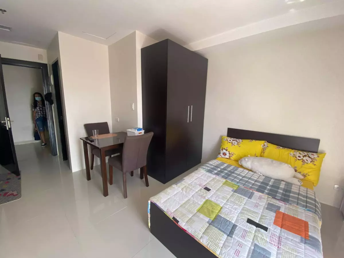 Fully Furnished STUDIO UNIT AT BAMBOO BAY - photo 6