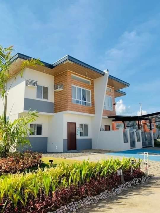 2 STOREY TOWNHOUSE — House and Lot in Buhangin, Davao City, Davao del Sur — Photo 3