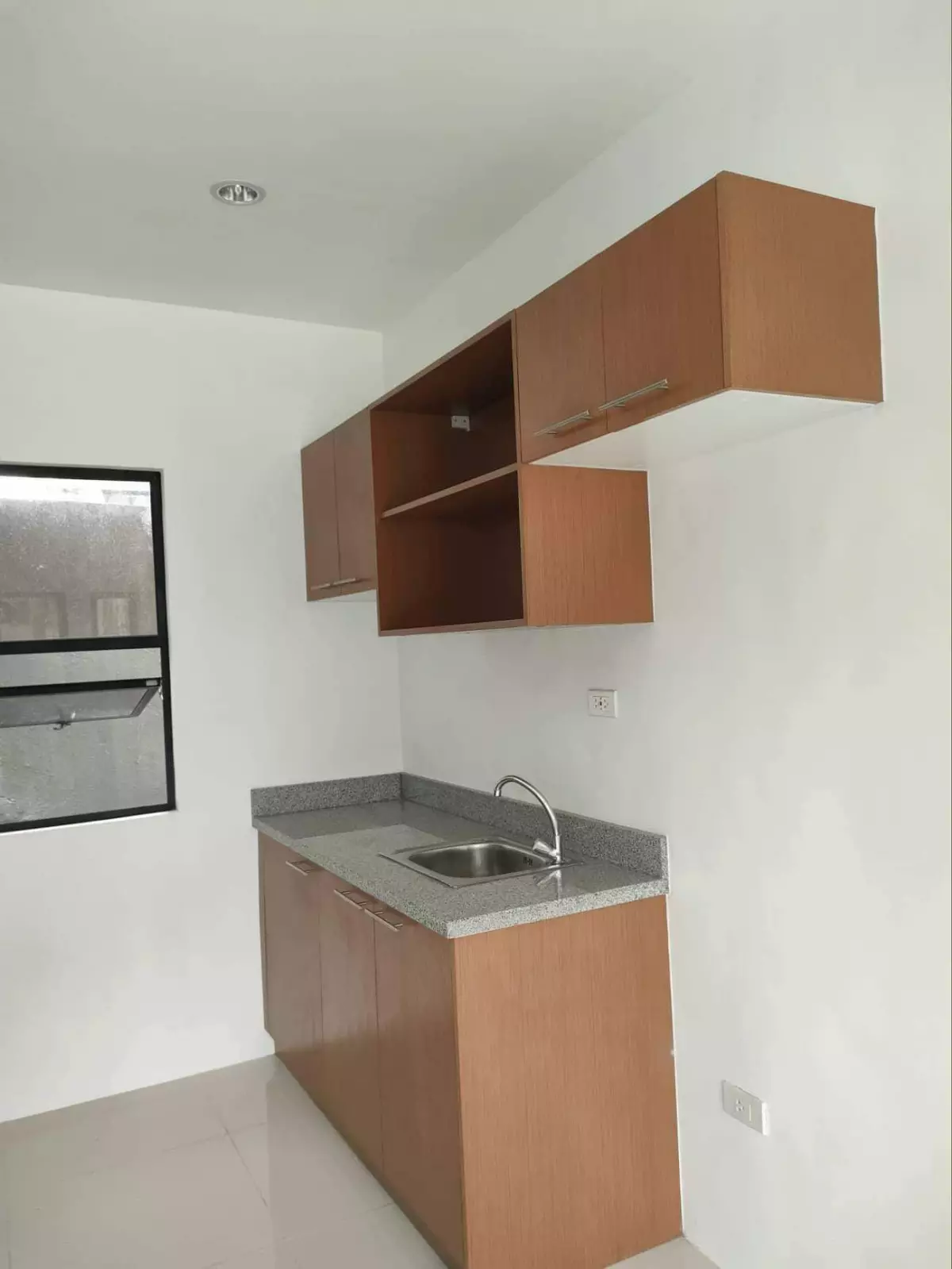 Emerald Townhouse - Minglanilla Highlands Phase 1 — House and Lot in Abuno, Minglanilla, Cebu — Photo 7