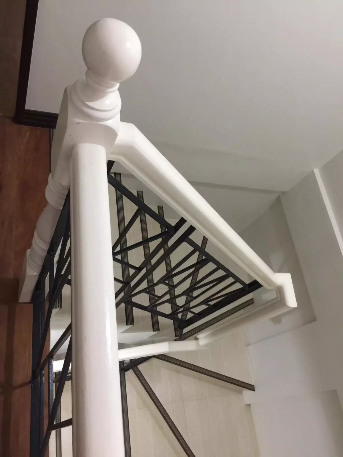 Open photo 16 of 49 — Affordable Townhouse Near MOA, Airport & City of Dreams