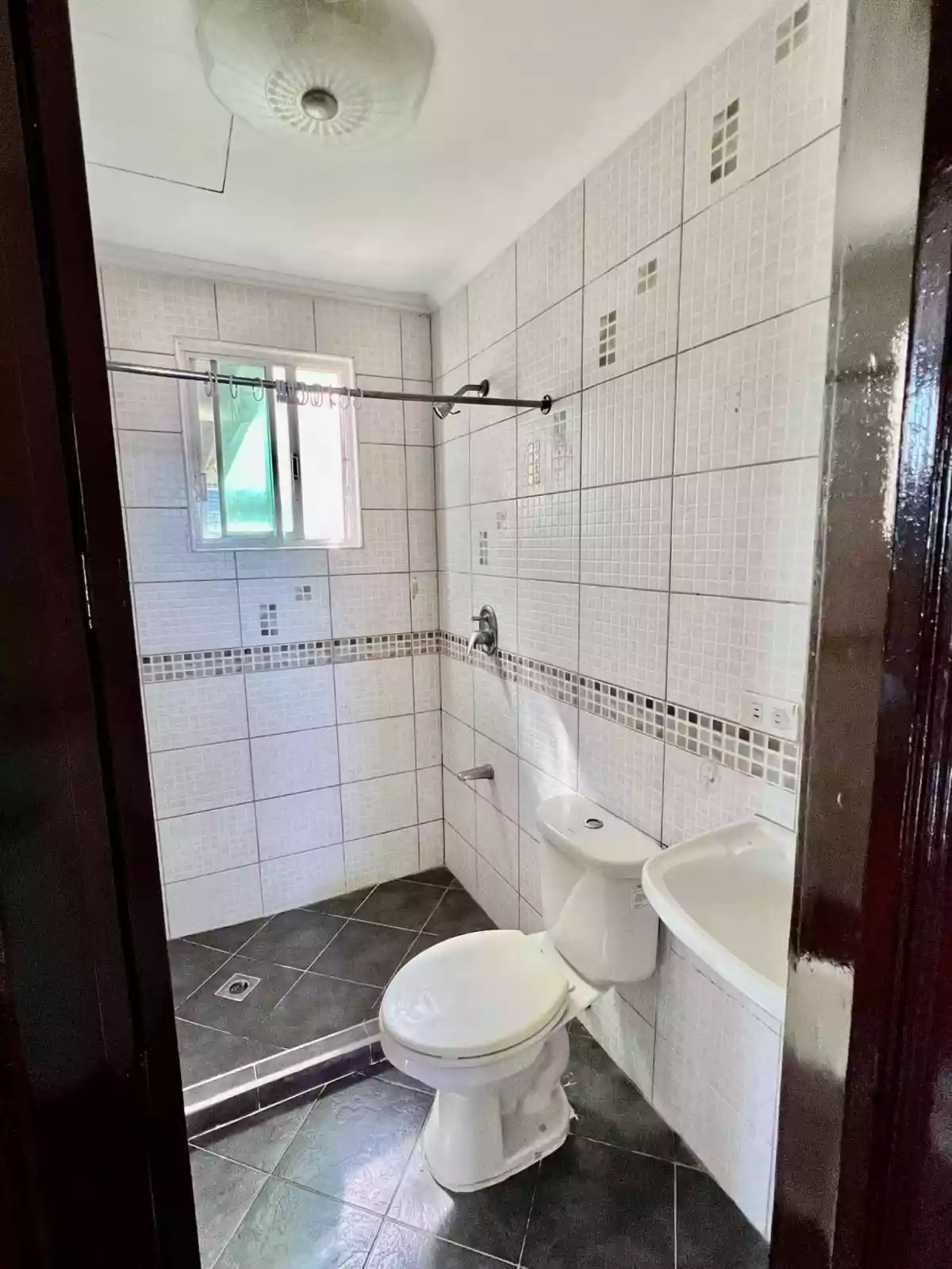 Guadalupe house and lot for rent — House and Lot in Orchid, Cebu City, Cebu — Photo 6
