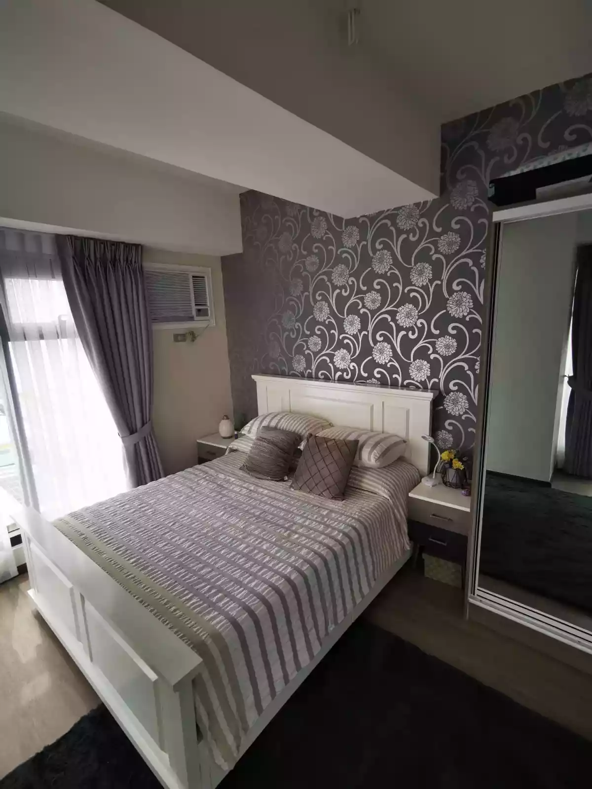 2 Bedroom Condo Unit For Rent — 2 Bedrooms in Cebu City, Philippines — Photo 2