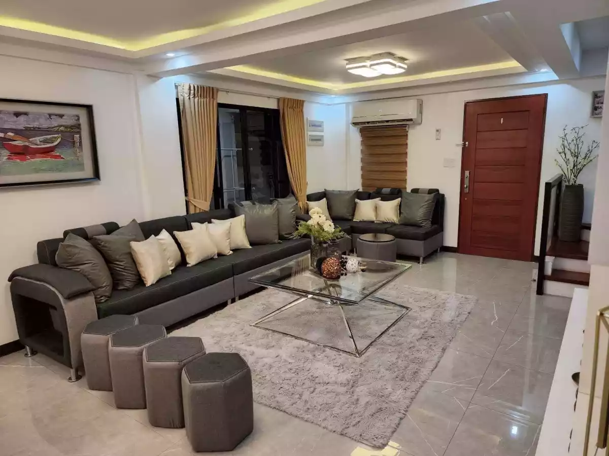 FOR SALE BEAUTIFUL HOUSE AND LOT IN LAPULAPU - photo 3