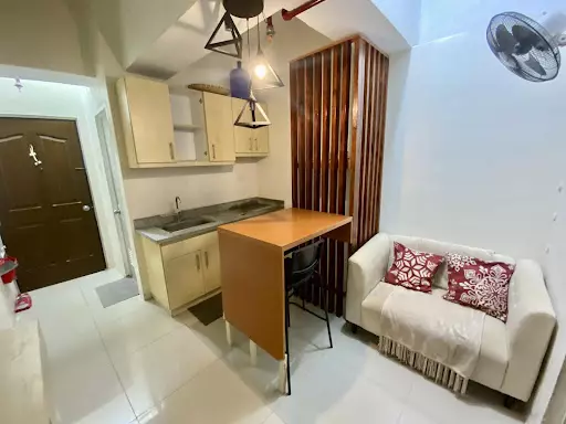 Semi Furnished Studio Unit for Assume or Rent — Studio in Pres. Laurel Street, Cebu City, Cebu — Photo 5