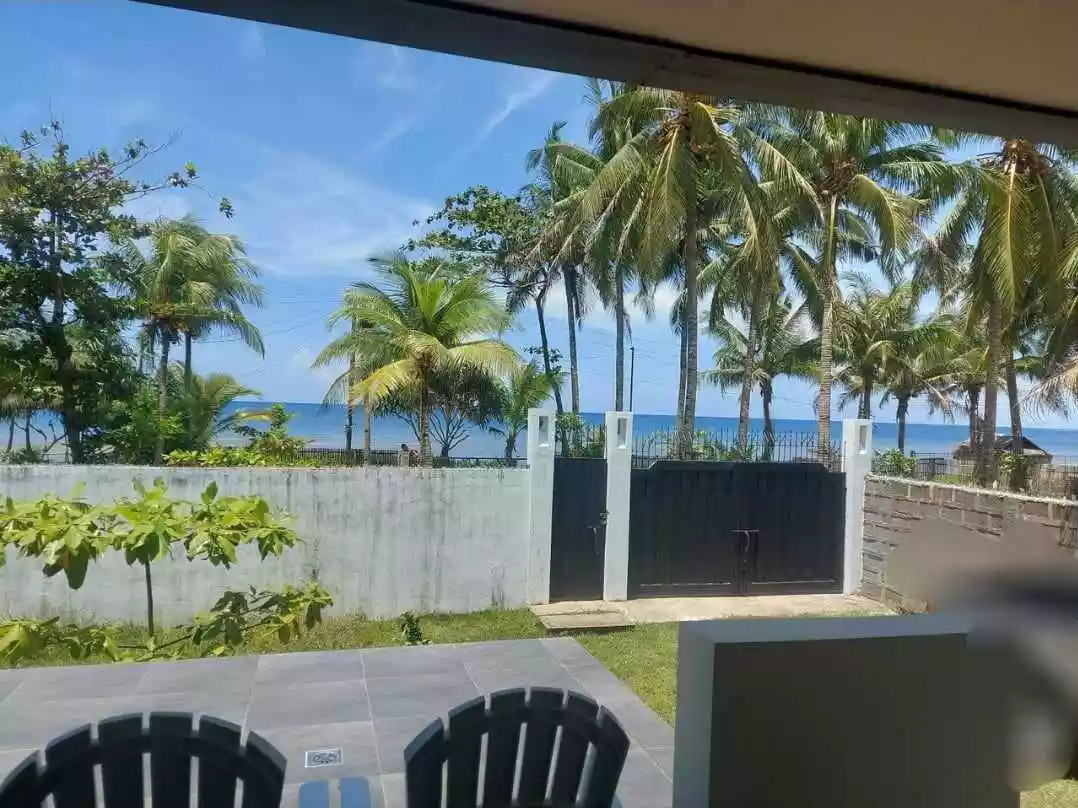 Ready To Transfer Beach House and Lot for Sale — Beach House / Resort in Cauayan, Negros Occidental, Philippines — Photo 3