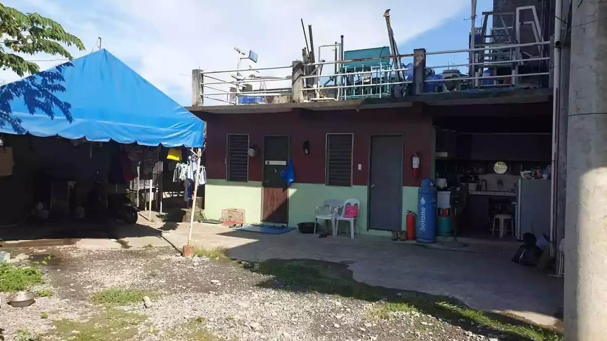 LOT WITH UNFINISHED HOUSE FOR SALE IN SRP  - photo 5