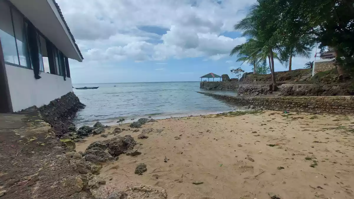 Beach resort for sale — Beach House / Resort in Tabuelan, Cebu, Philippines — Photo 2