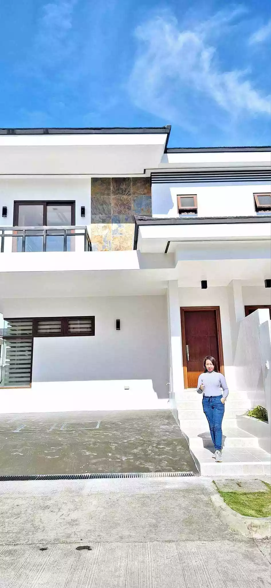 TWO-STOREY HOUSE FOR RENT - photo 2