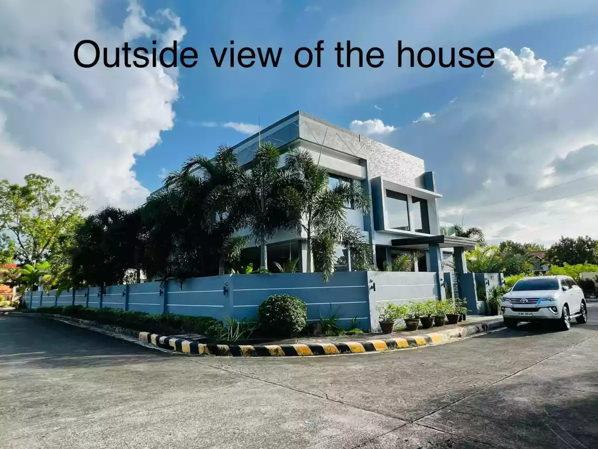 Open photo 38 of 40 — Modernized House & Lot in Bacolod