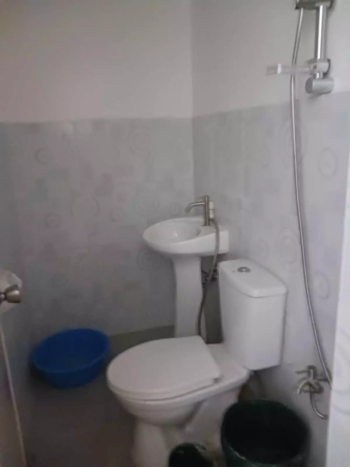 2 storey House and Lot - photo 3